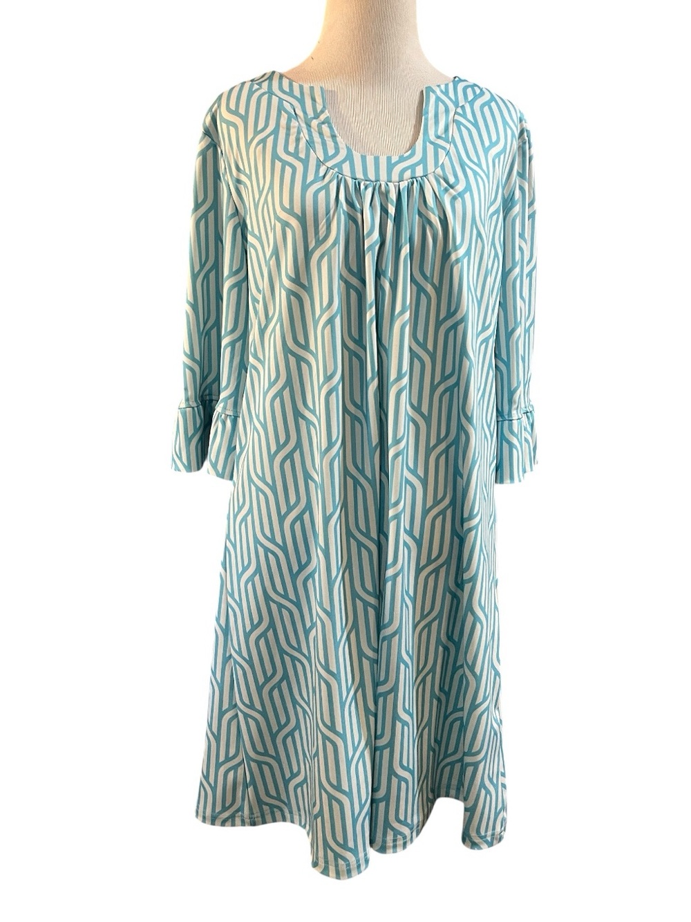 TOP IT OFF BELL SLEEVE SHIFT DRESS BLUE WHITE SIZE LARGE NEW WITH TAGS